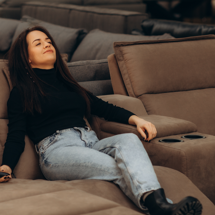 How to Choose the Perfect Reclining Sofa or Sectional